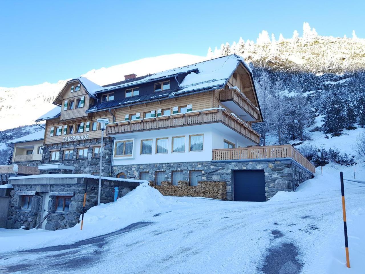 Tauernhaus Appartment Planneralm Buitenkant foto