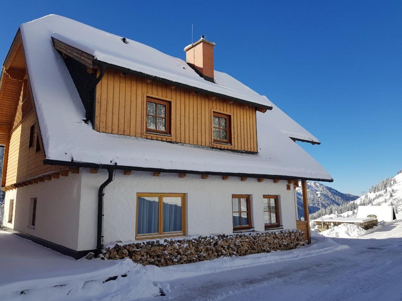 Tauernhaus Appartment Planneralm Buitenkant foto